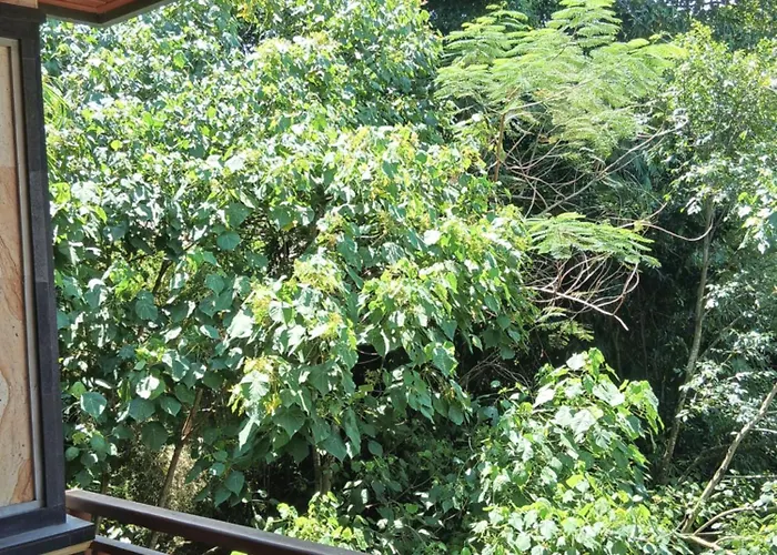 Guest house In Karma